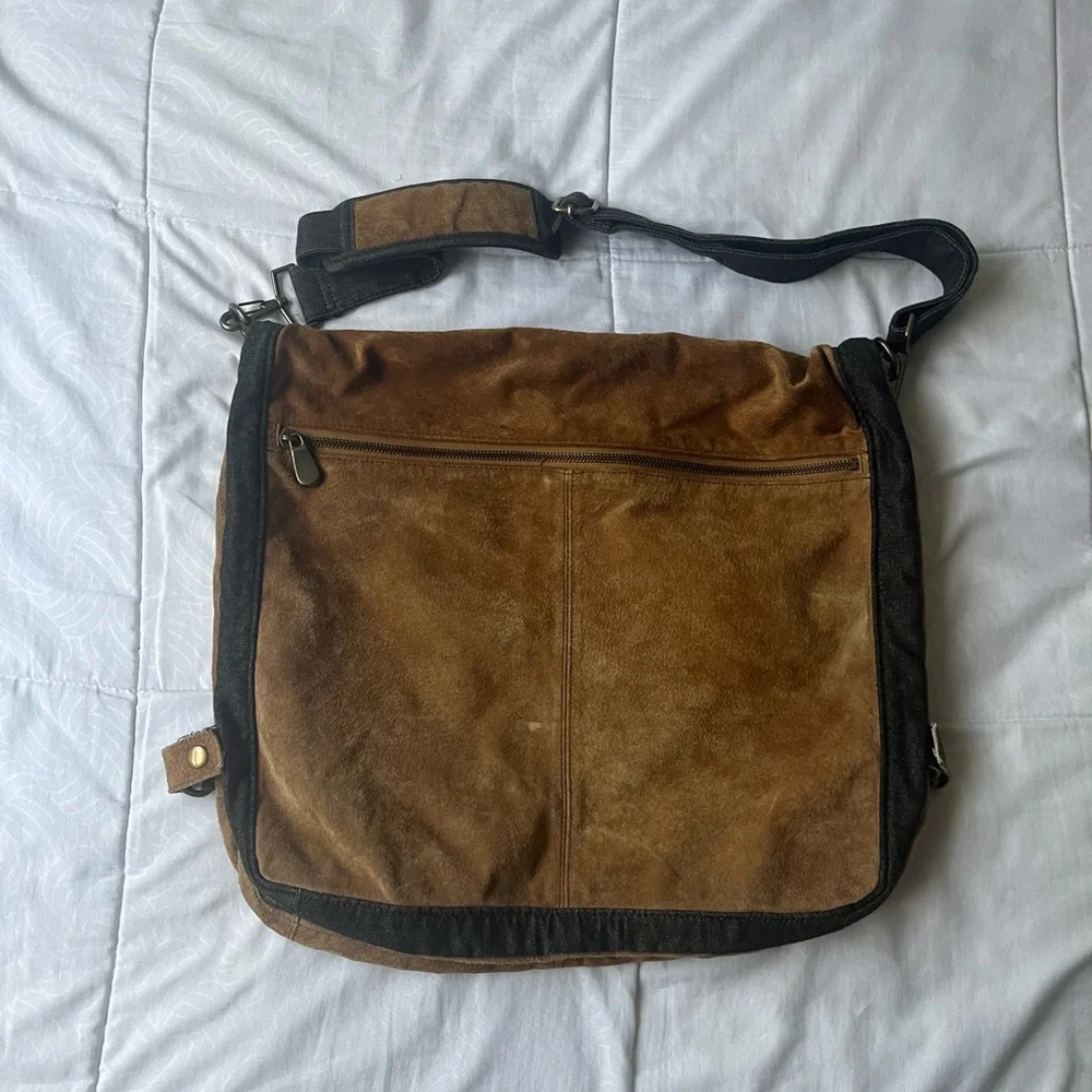 Wilsons Leather Brown and Black Messenger Bag